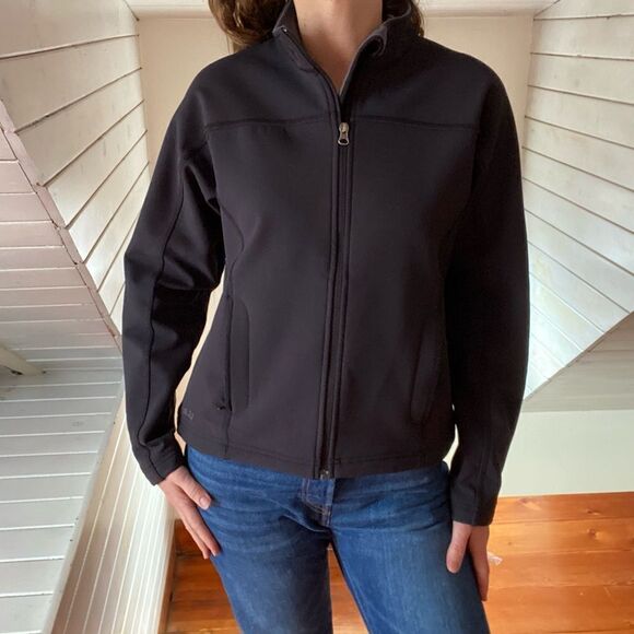 L.L. Bean Zip Up Water Resistant Lined with Fleece - Picture 2 of 11